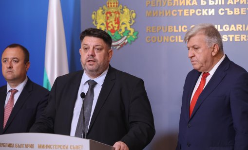 Вицепремиерът Зафиров: За водна криза в България не можем да говорим