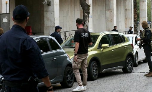 Българска връзка в укриването на милиони евро данъци в Гърция 