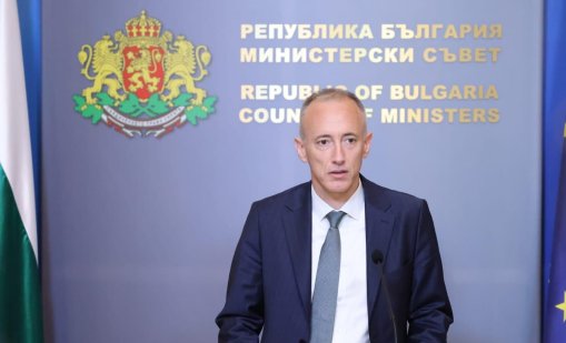 МОН създаде специален щаб заради стачката в транспорта и матурите