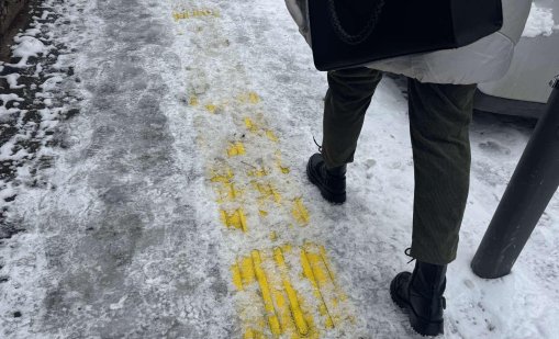 39 глоби за непочистени от сняг и лед тротоари в София