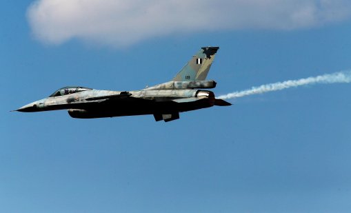 Гърция вдигна два F-16 заради турски дрон, навлязъл във въздушното ѝ пространство 