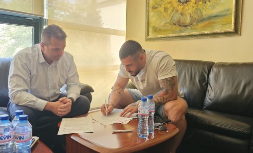 Спорт Тото и Карлос Насар с обединени сили за нови спортни върхове 