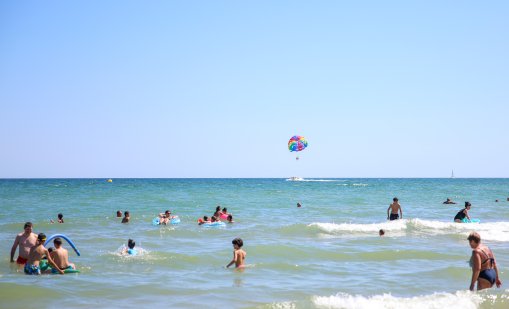 И днес много горещо, до 39&deg; на север