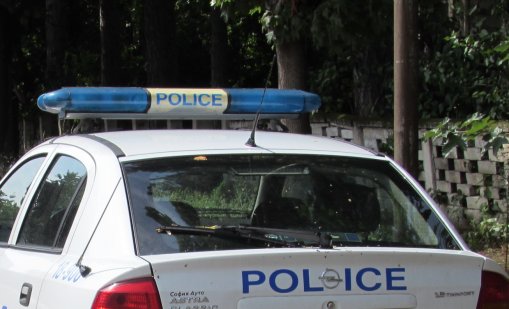 Арестуваха 30-годишен, нанесъл побой на баба си