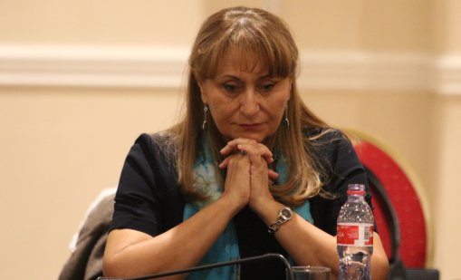 Лидия Шулева: Бюджет 2026 ще ни отведе към една спирала за дългове