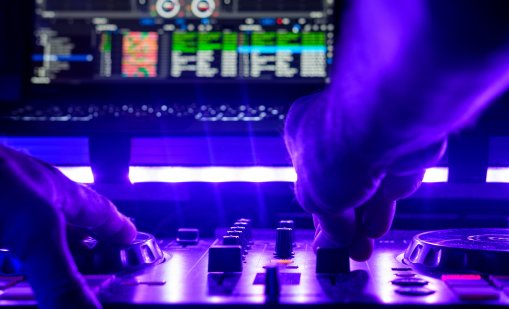 11-годишни скандираха нацистки лозунг в детска дискотека в Германия ВИДЕО