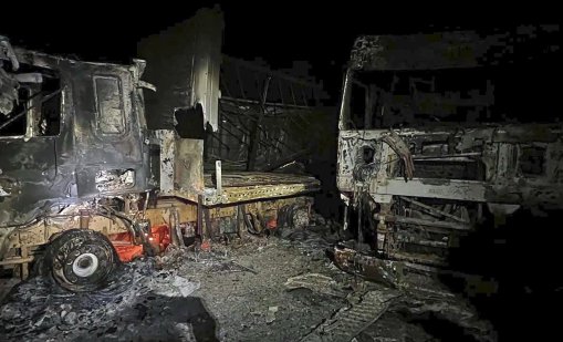 Поне 21 души, чакащи на опашка за пенсии, са били убити при руски удар в Украйна