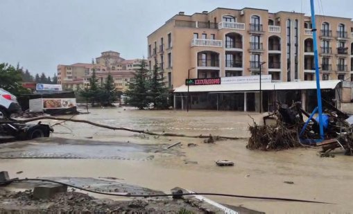 Експерт за потопа на Елените: Трябва да се премахнат всички постройки