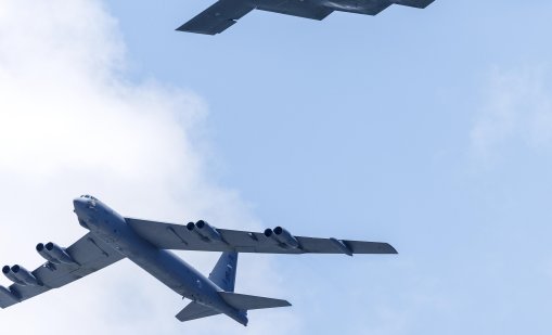 САЩ обновяват системи за електронна война на бомбардировачите B-2