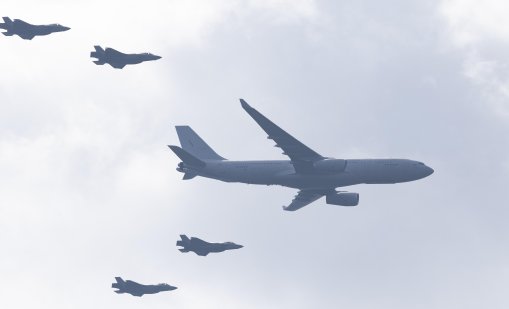 Напрежение с Иран: САЩ прехвърлят изтребители F-35A във Великобритания