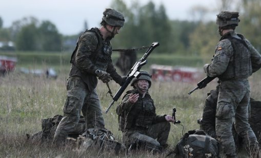 ЕС може да насочи богатството си към отбраната, какви са проблемите?