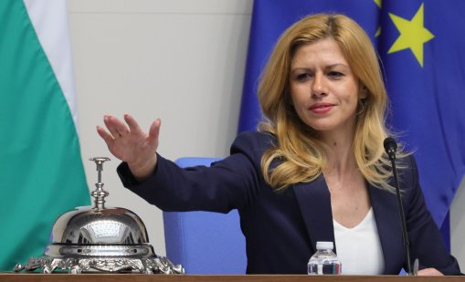 Михаела Доцова води делегация във Ватикана и Рим