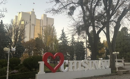 Кишинев - градът, в който виното обединява Гьоринг, Георги Първанов, Гагарин и Путин