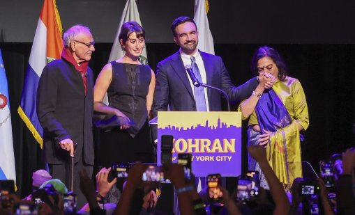  Кои са двете силни жени, които стоят до Зохран Мамдани, новоизбрания кмет на Ню Йорк?