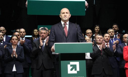 Радев обеща: Ако имаме мнозинство в НС, страната ще тръгне много бързо напред