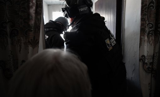 Русия настъпва към Славянск, разпоредиха принудителна евакуация на деца 