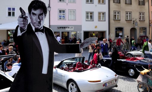 Тимъти Далтън - по-мрачният, суров и автентичен Джеймс Бонд, на 80 години