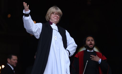 Назначаването на първата жена архиепископ бе юридически потвърдено