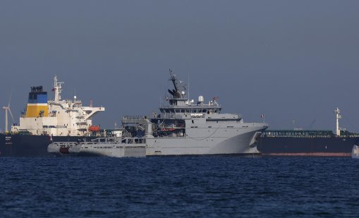 Руски военен кораб край Съфолк вероятно е охранявал танкери от британски сили