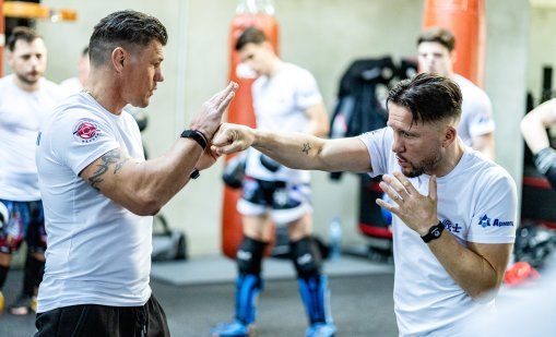 Бойци от 16 държави тренират в петия лагер с покани на SENSHI