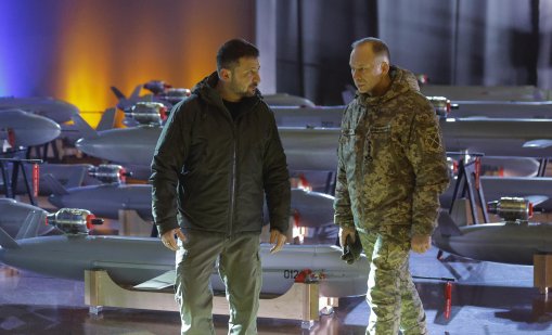 Как Сирски води войната: Между военните успехи и критиките за големи загуби