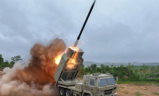 Пхенян изпита нова ракетна система: Ракетите могат да поразяват цели до 115 км