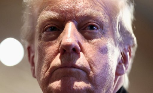 Примката се затяга около Куба: Тръмп заплашва с петролни мита