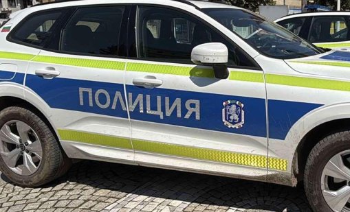 Мъж изби три зъба на 17-годишен ученик на плажа в Китен