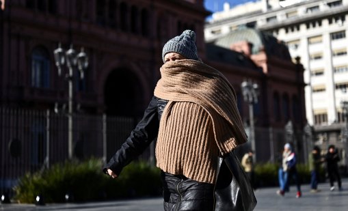 Екстремно време: Тежка жега в Европа, а в Южна Америка треперят от студ