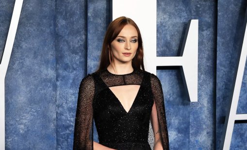 Вижте първи кадри на Софи Търнър като Лара Крофт СНИМКА