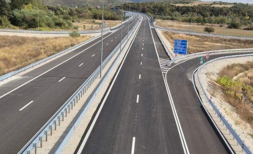 Утре пускат нови 3 км от АМ "Хемус"