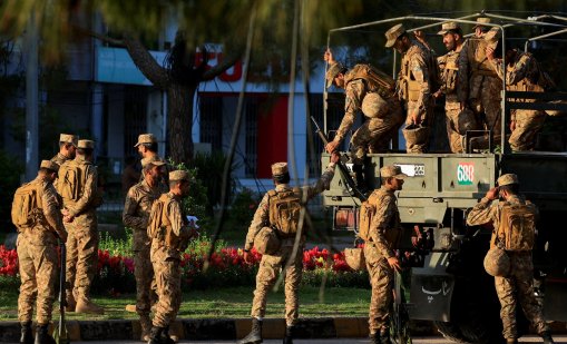 Как Китай и Русия могат да спечелят от война с Иран