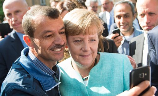 Ангела Меркел отиде в граничната зона с ивицата Газа