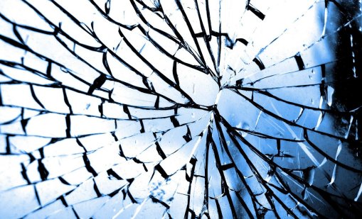 Разследват вандалски акт срещу офис на "Възраждане" във Варна