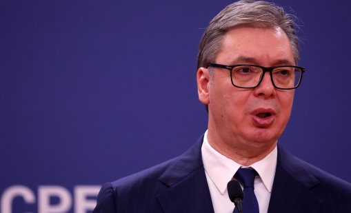 Вучич в безизходица: От вторник няма да имаме рафинерия