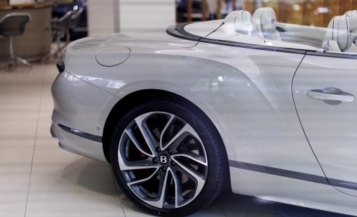 В Гърция конфискуваха 229 луксозни автомобила за над 10 млн. евро