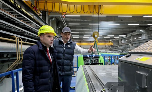 Караджов: Първият нов влак "Шкода“ пристига януари’26 г.