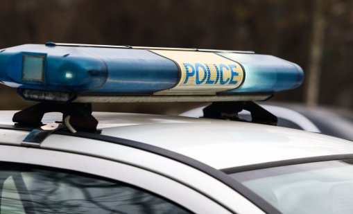 Пиян шофьор с над 2 промила се заби в светофар в Пловдив