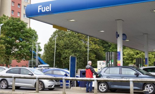 Скок на горивата в Гърция баш за Великден