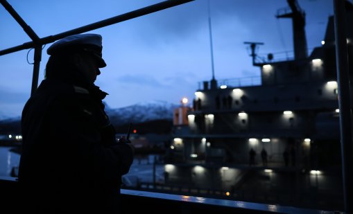 Нидерландия оборудва военни кораби с дронове V-BAT