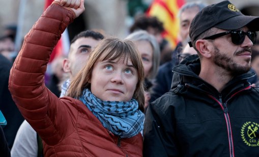 Арестуваха Грета Тунберг на протест в Лондон ВИДЕО