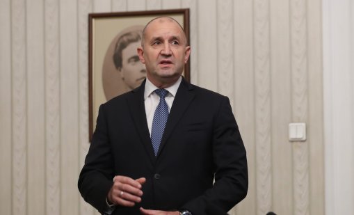 Очакванията: Радев ще се яви на тези избори, Йотова не е рисков играч