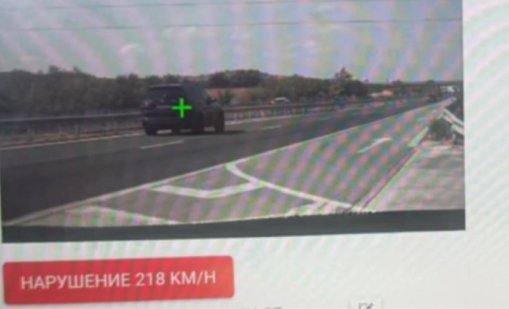 Джигити "летят" по "Тракия", камера засне двама с 206 км/ч и 218 км/ч