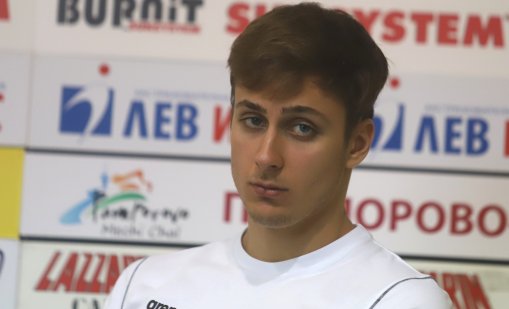 Плувецът Йосиф Миладинов премисли и се връща към състезанията