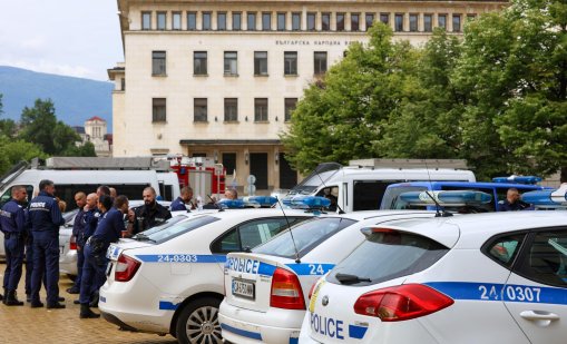 Неизвестни пребиха трима в Перник, полицията изяснява причините