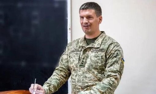 Зеленски готви нова рокада: "Дръзкият" враг на Сирски става заместник на Драпатий
