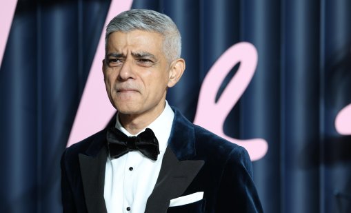 Садик Хан: ИИ може да е оръжие за масово унищожение на работни места