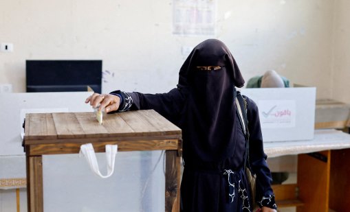 Газа провежда първите си избори от 20 години насам