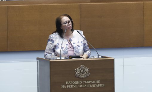 През 2024 г. в хижа "Петрохан" са живеели още две деца на 13 години 