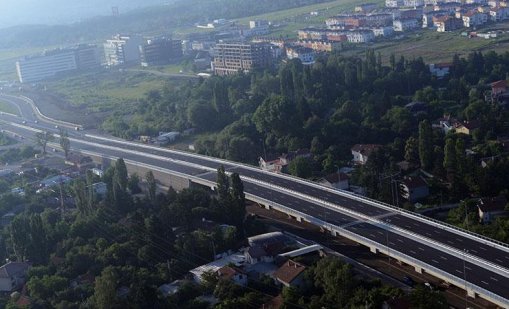 Столична община алармира за опасни фуги на мост на Околовръстното